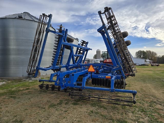 Image of Landoll 7431-33 equipment image 4