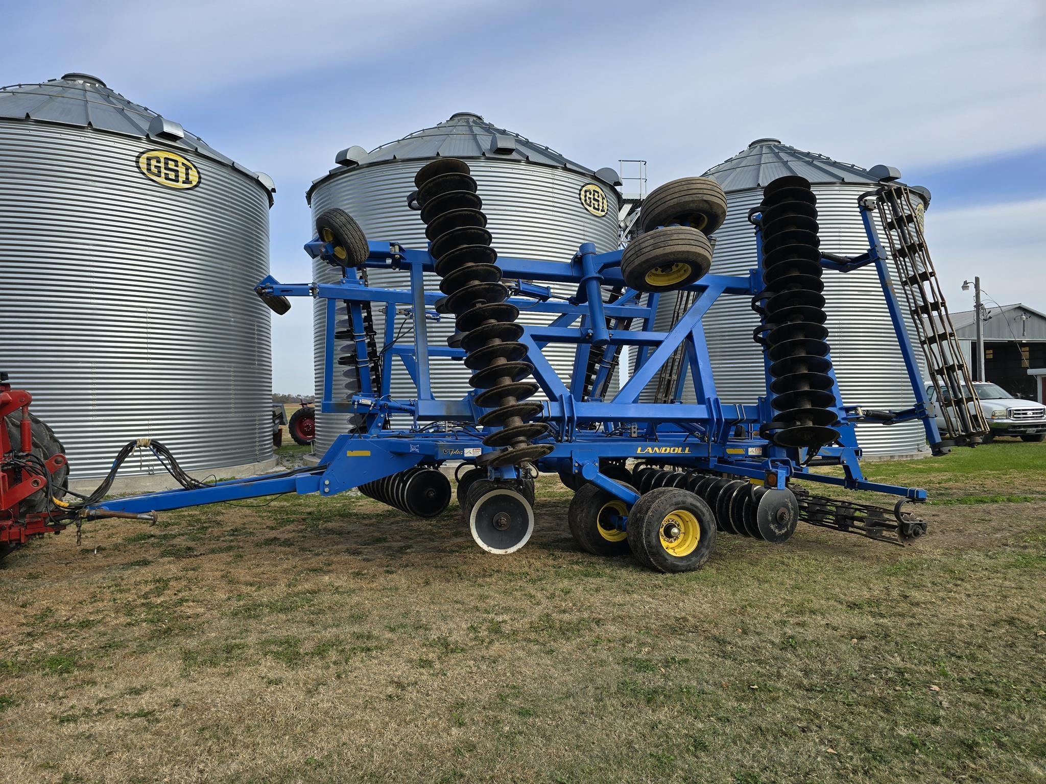 2010 Landoll 7431-33 Equipment Image0