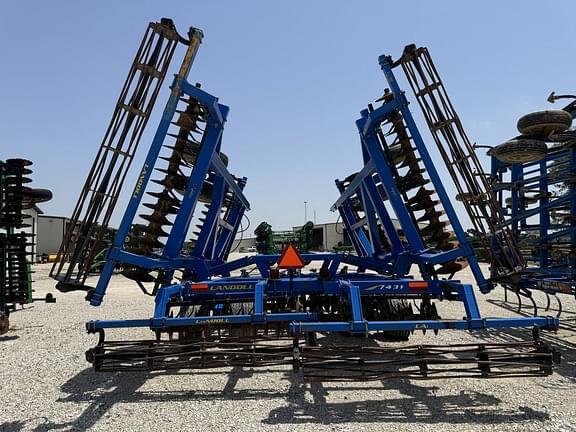 Image of Landoll 7431 equipment image 3