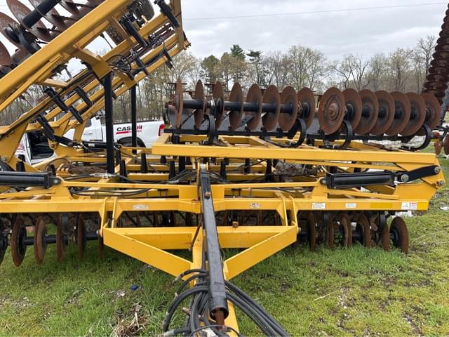 Image of Landoll 876 equipment image 2