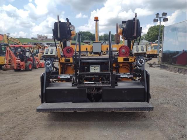 Image of LeeBoy 8816B equipment image 3