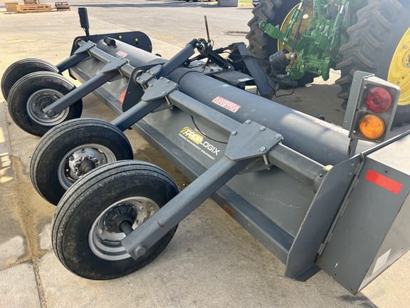 2010 Loftness 180 Equipment Image0