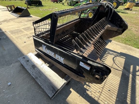 2010 Loftness Kwikpik 600 Equipment Image0