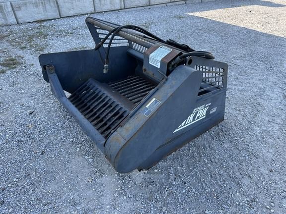 2010 Loftness Kwikpik 600 Equipment Image0