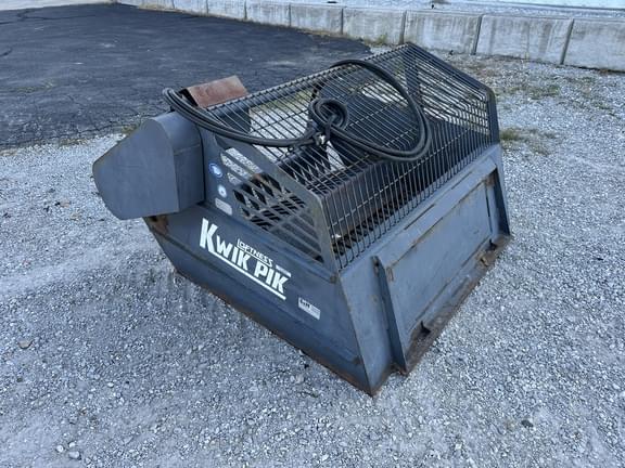Image of Loftness Kwikpik 600 equipment image 4