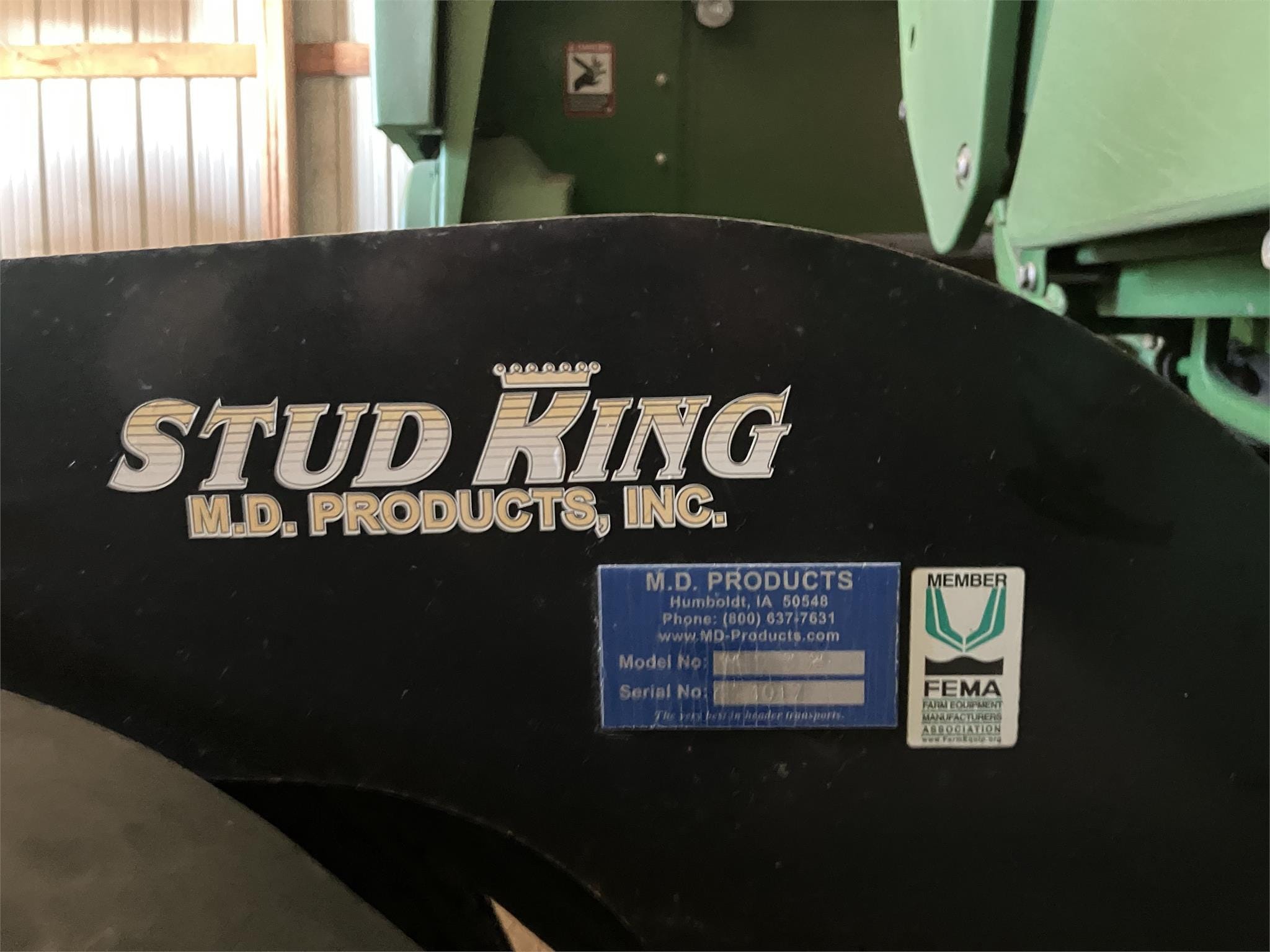 2010 MD Products Stud King 32 Equipment Image0