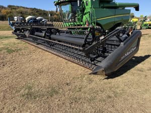2010 MacDon FD70 Image