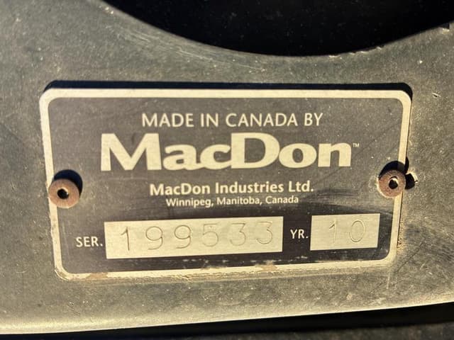 Image of MacDon FD70 equipment image 1