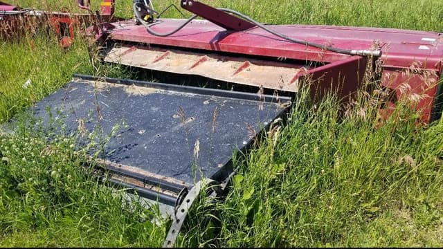 Image of MacDon R80 equipment image 2