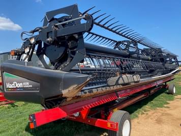 Main image MacDon FD70