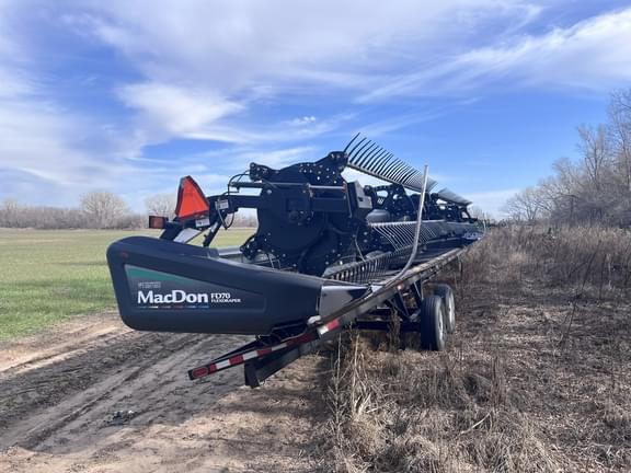 Image of MacDon FD70-40 equipment image 1