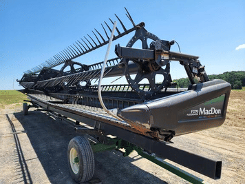 Main image MacDon FD70