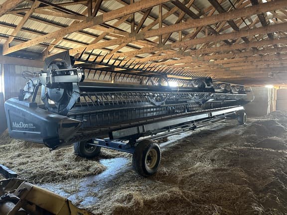 Image of MacDon FD70-40 equipment image 1