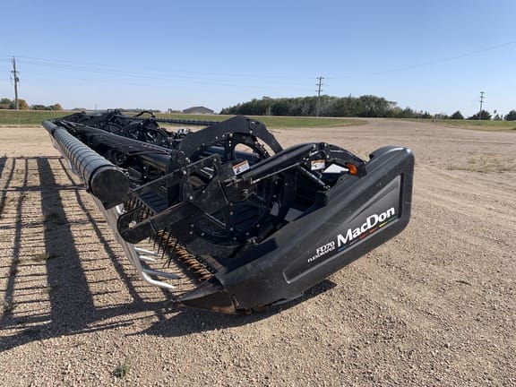Main image MacDon FD70