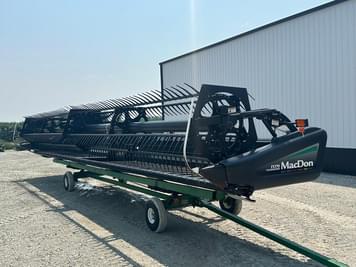 Main image MacDon FD70