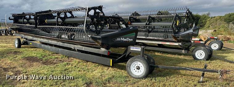 Main image MacDon FD70