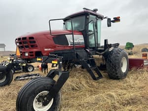 2010 MacDon M200 Image