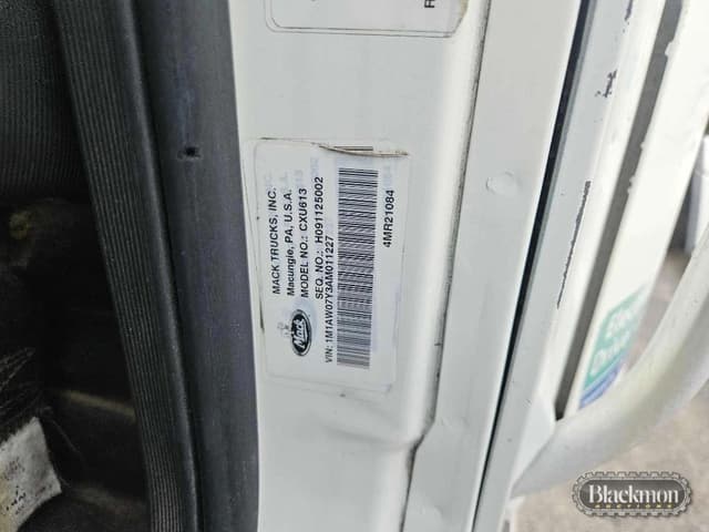 Image of Mack CXU613 equipment image 3