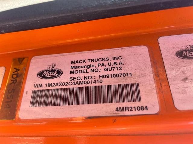 Image of Mack GU712 equipment image 4