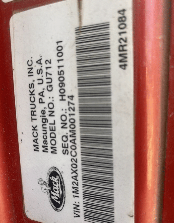 Image of Mack GU712 equipment image 4