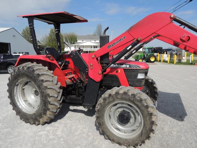 Image of Mahindra 6530 equipment image 2