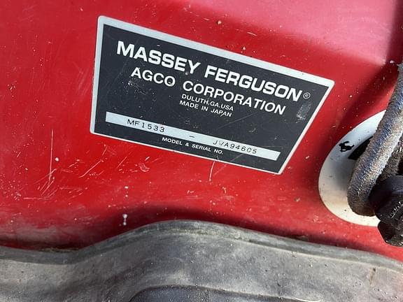 Image of Massey Ferguson 1533 equipment image 2