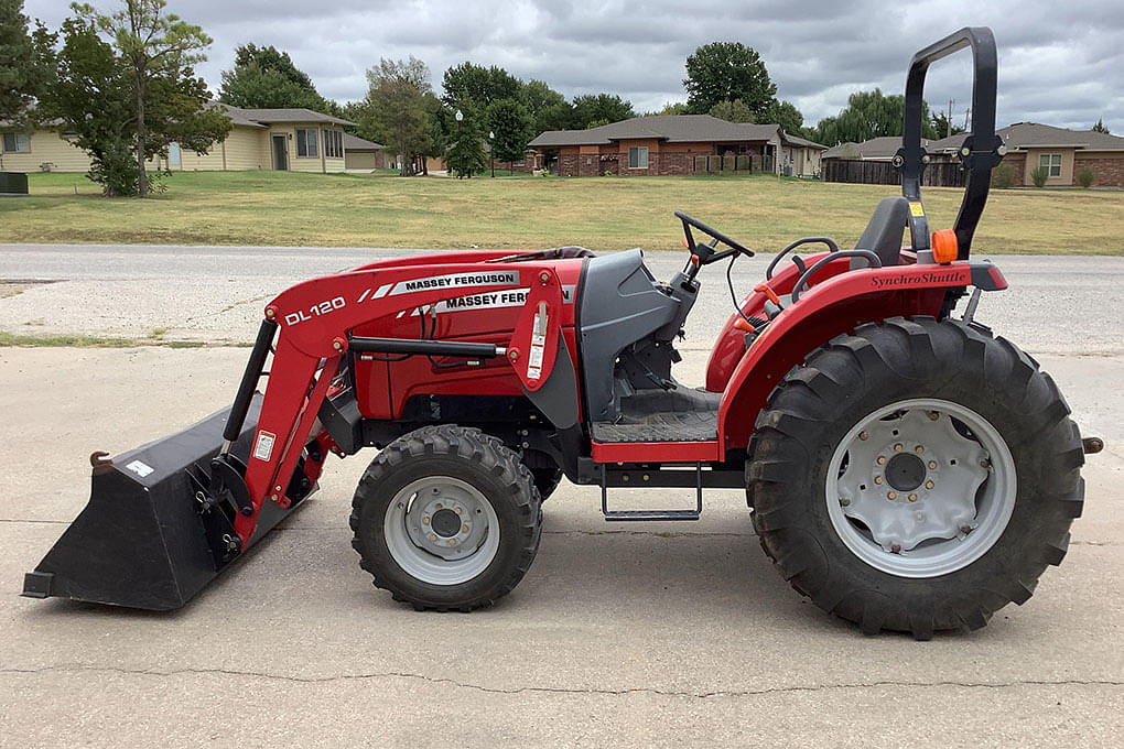 Image of Massey Ferguson 1533 Primary image