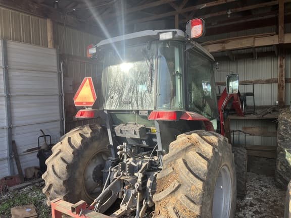 Image of Massey Ferguson 1648 equipment image 3