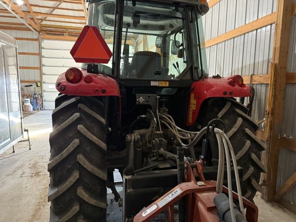 Image of Massey Ferguson 5445 equipment image 2