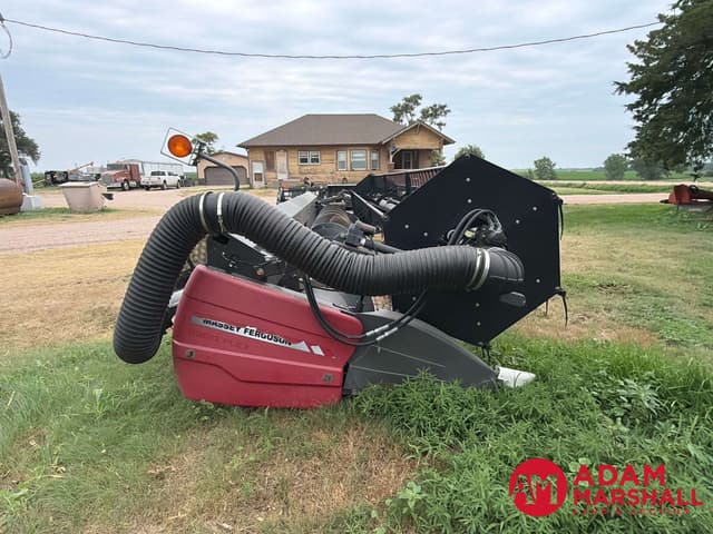 Image of Massey Ferguson 8200 equipment image 2