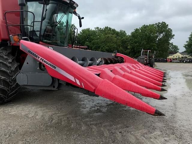 Image of Massey Ferguson 830A equipment image 1
