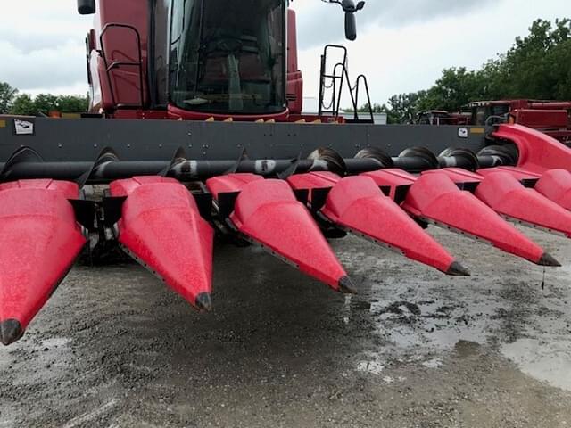 Image of Massey Ferguson 830A equipment image 2