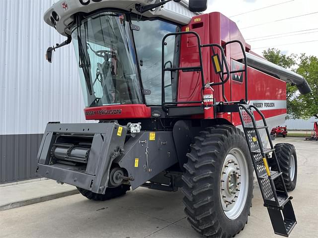 Image of Massey Ferguson 9695 equipment image 1