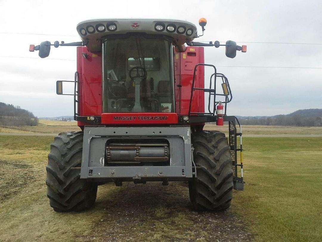 Image of Massey Ferguson 9695 Image 1