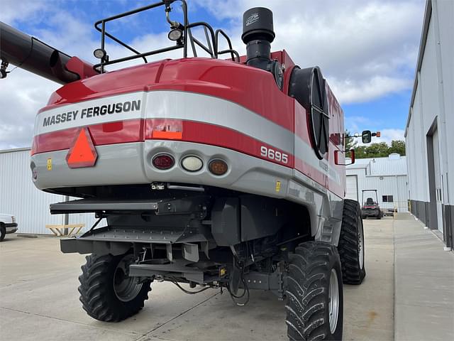Image of Massey Ferguson 9695 equipment image 4