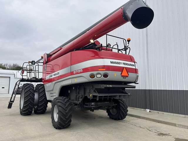 Image of Massey Ferguson 9795 equipment image 3