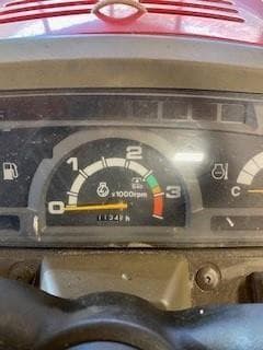 Image of Massey Ferguson GC2400 equipment image 4