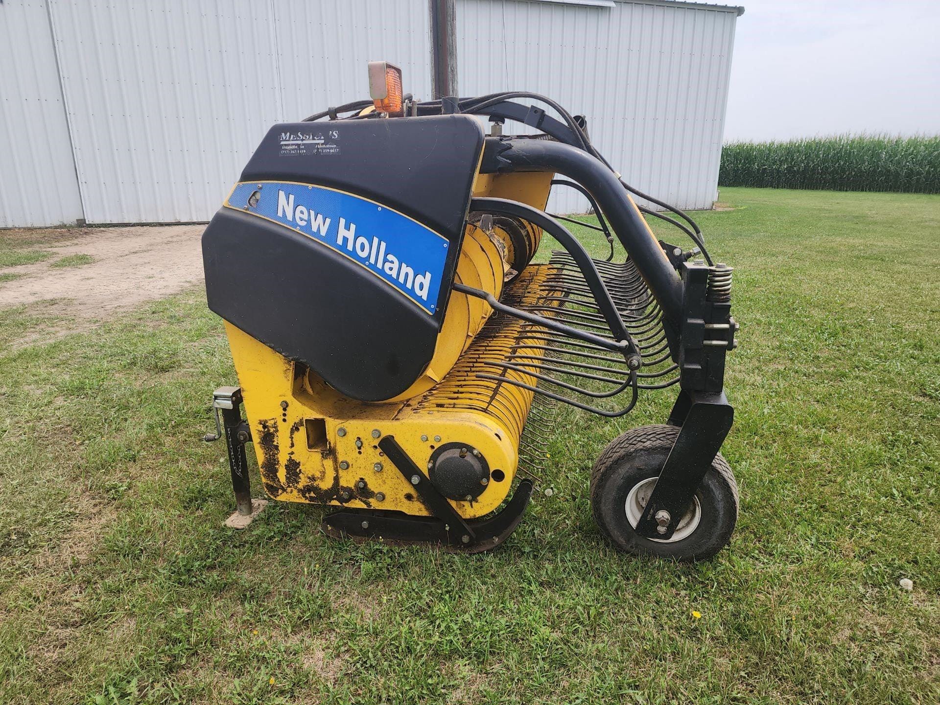 2010 New Holland 280 Equipment Image0
