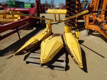 Main image New Holland 824