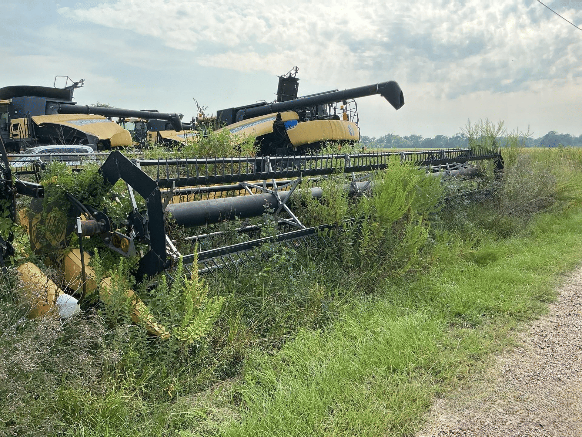 2010 New Holland 88C Equipment Image0