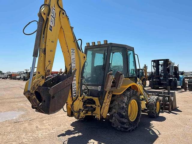 Image of New Holland B95 equipment image 4