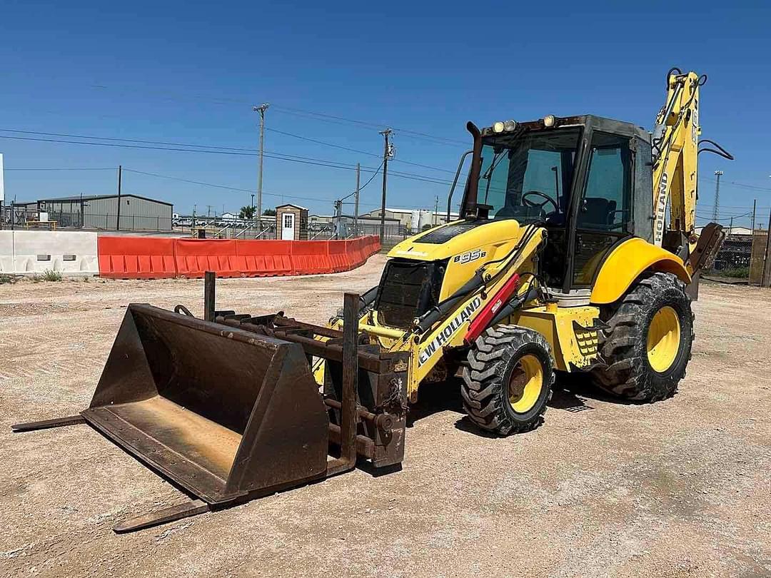 Image of New Holland B95 Primary image