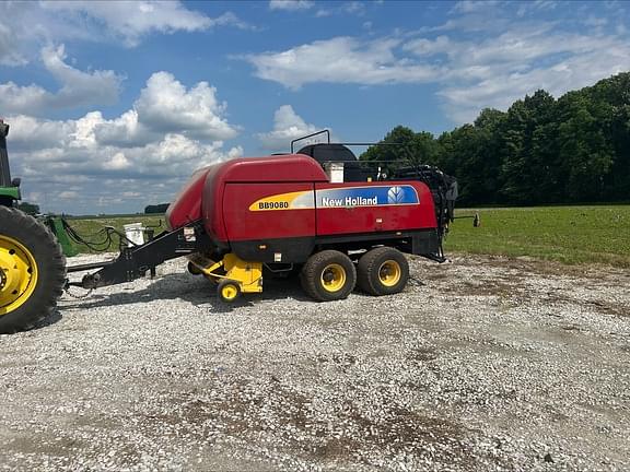 Image of New Holland BB9080 Primary image