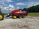2010 New Holland BB9080 Image