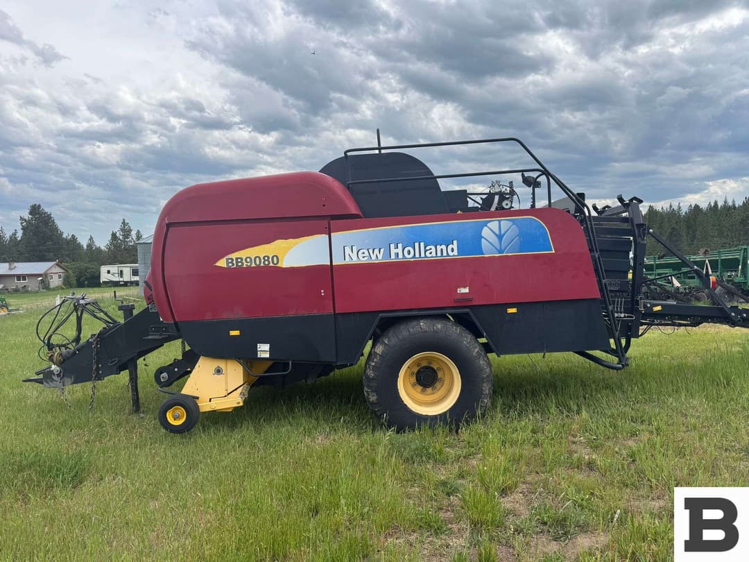 Image of New Holland BB9080 Primary image
