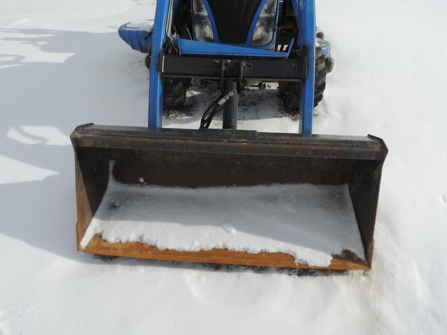 Image of New Holland Boomer 1020 equipment image 2