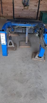 Image of New Holland Boomer 1025 equipment image 2