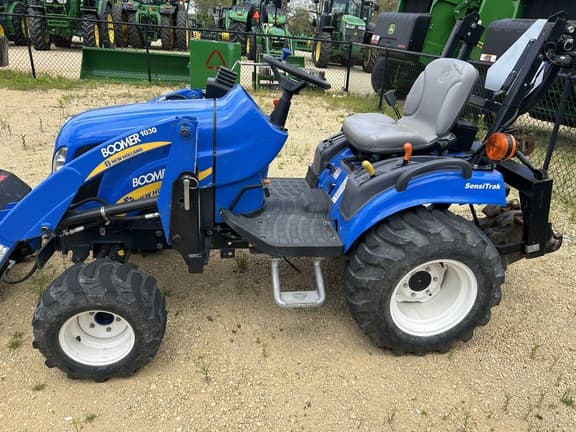 Image of New Holland Boomer 1030 equipment image 1