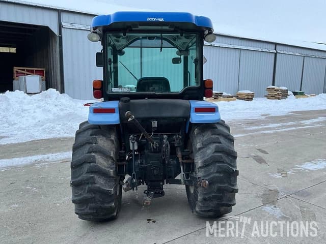 Image of New Holland Boomer 3050 equipment image 3