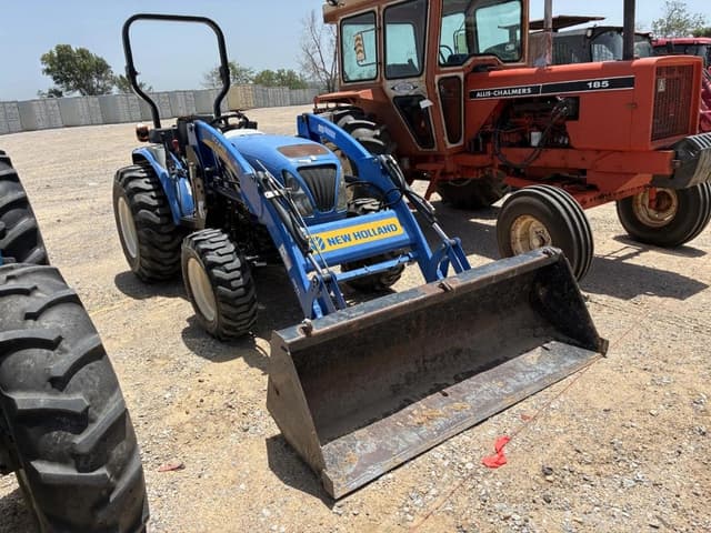 Image of New Holland Boomer 50 equipment image 1